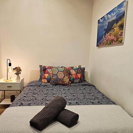 By La Rambla Rooms Барселона Экстерьер фото