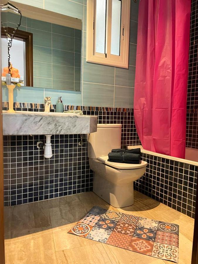 By La Rambla Rooms Барселона Экстерьер фото
