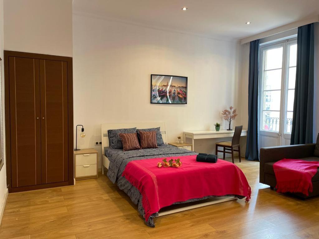 By La Rambla Rooms Барселона Экстерьер фото