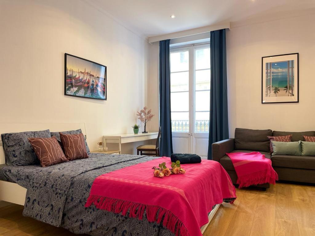 By La Rambla Rooms Барселона Экстерьер фото