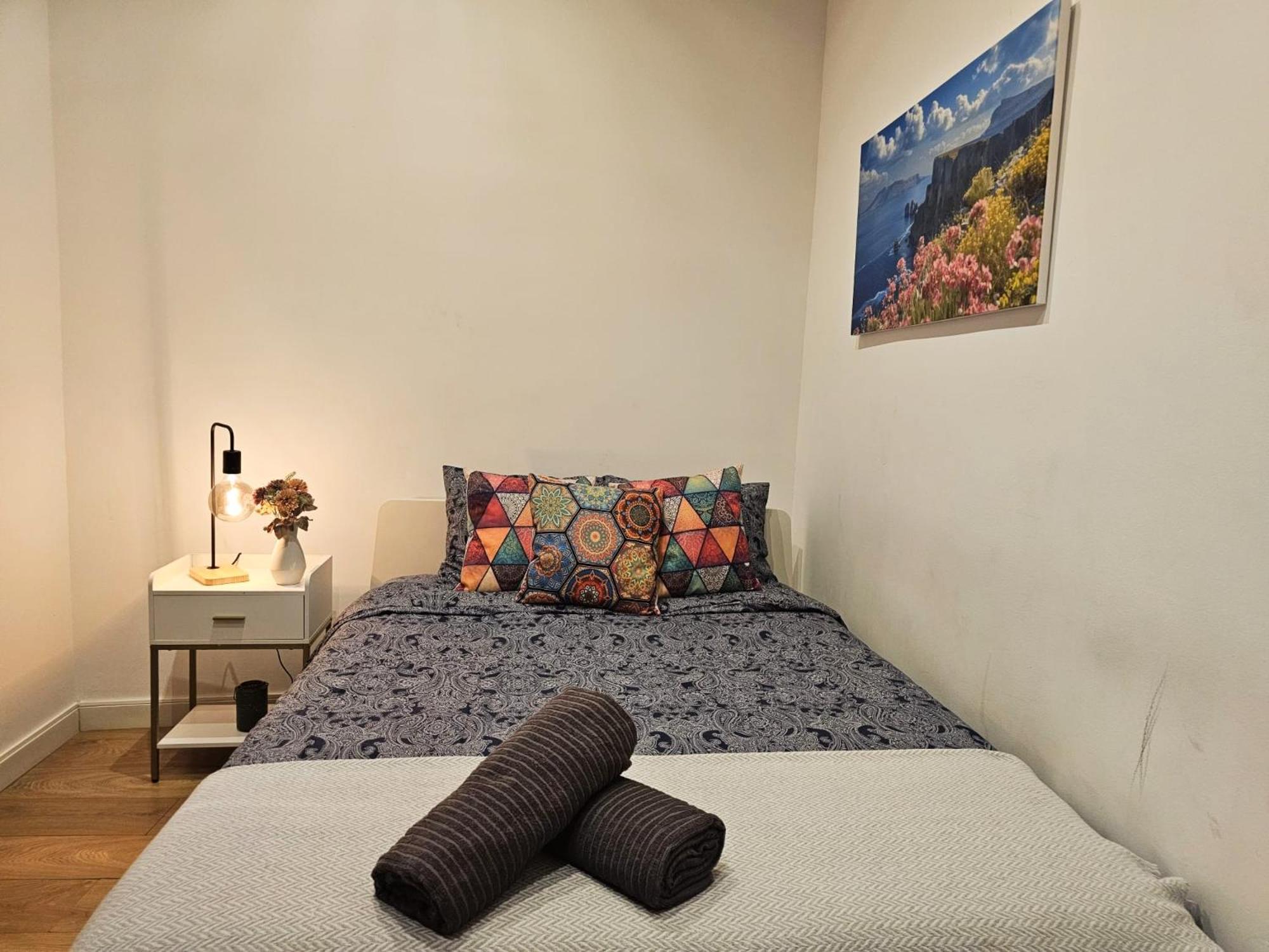 By La Rambla Rooms Барселона Экстерьер фото